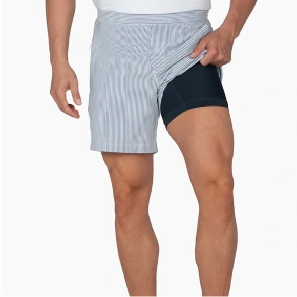 Birddogs Shorts - Blue and White Stripes Flying Wasps - Picture 7 of 7